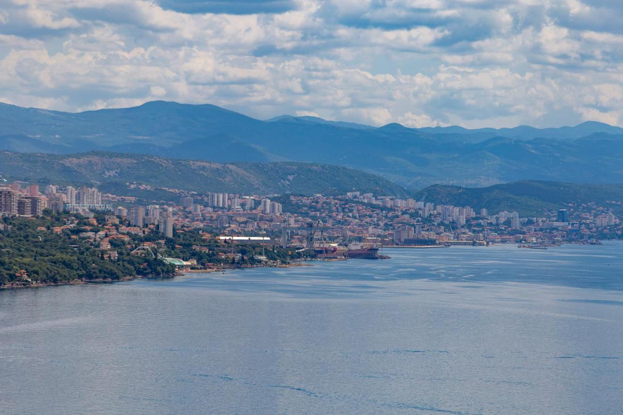 Studio apartman Rozi Opatija Bagian luar foto