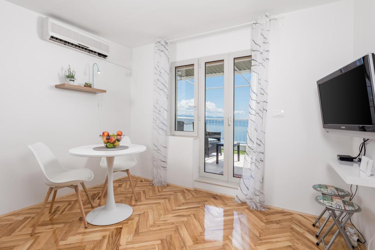 Studio apartman Rozi Opatija Bagian luar foto